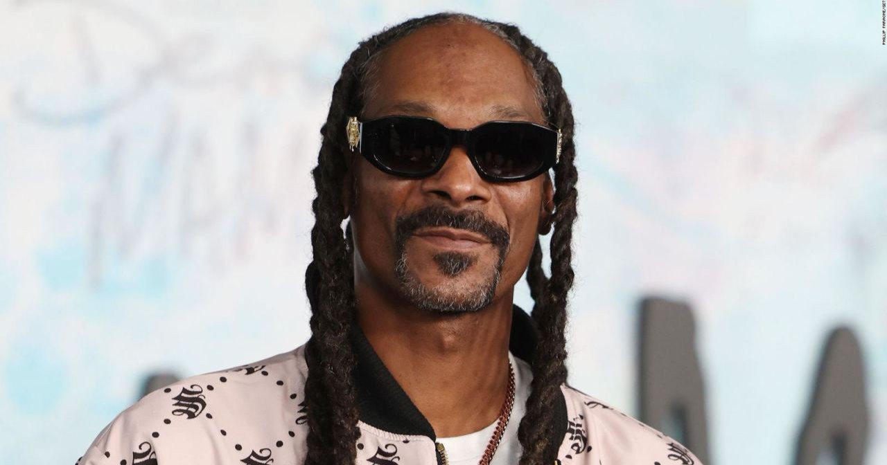 Snoop Dogg porta la antorcha olímpica en Italia antes de los Juegos de Invierno