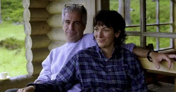 Cómplice de Epstein se niega a declarar y busca indulto presidencial