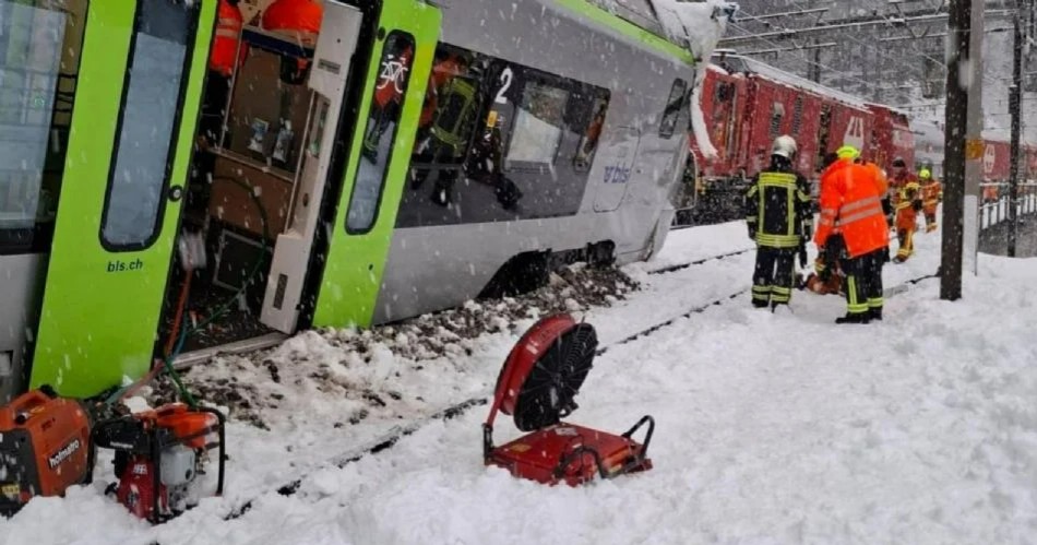 Avalancha descarrila tren en Suiza y deja cinco heridos