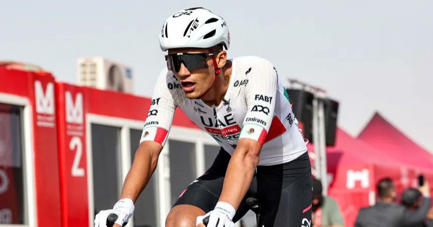 ¡A 21 del líder!; Isaac Del Toro finaliza segundo en la tercera etapa del UAE Tour 2026