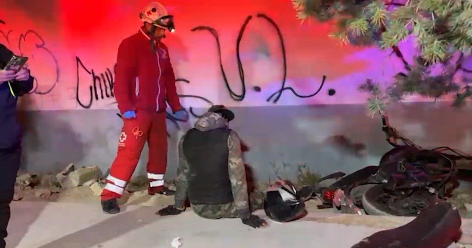 Maniobra para evitar perro termina en accidente con menor lesionado