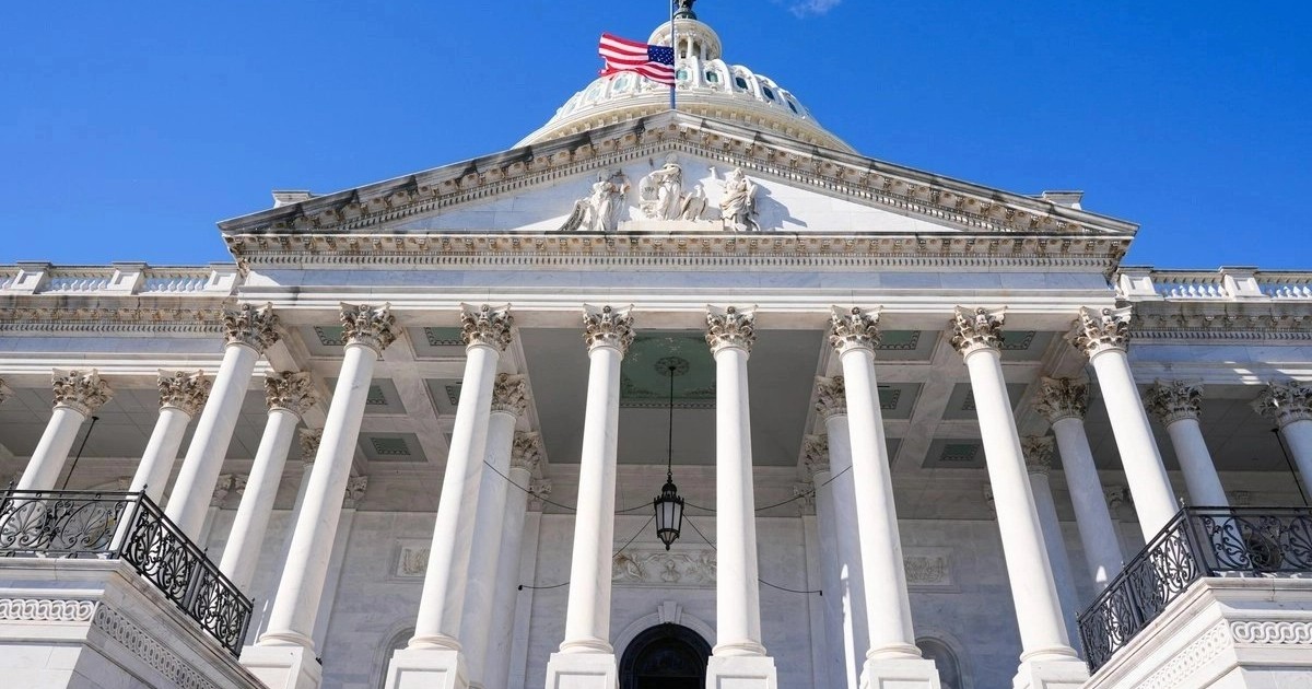 Senado de Estados Unidos respalda ofensiva militar de Trump contra Irán