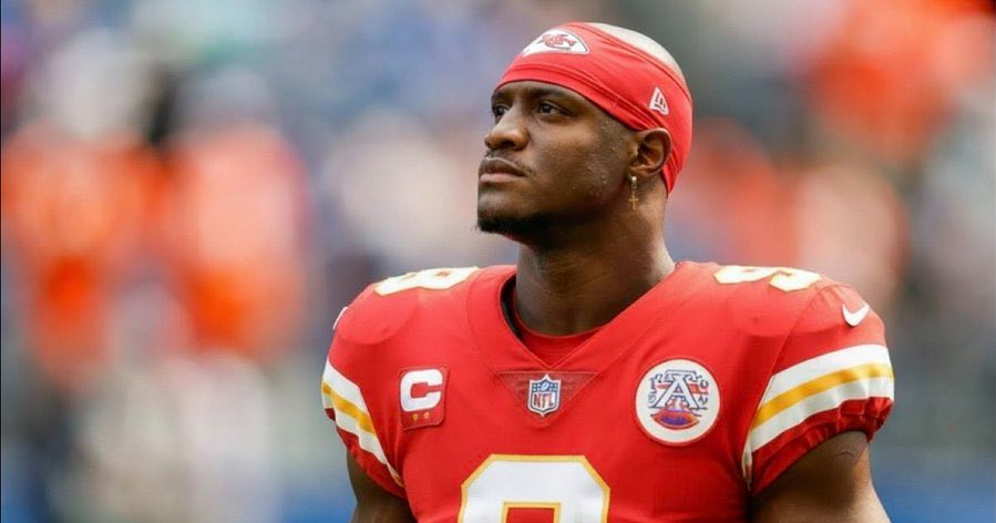 ¡El MVP a los Chiefs!; Kenneth Walker III firma por Kansas City 