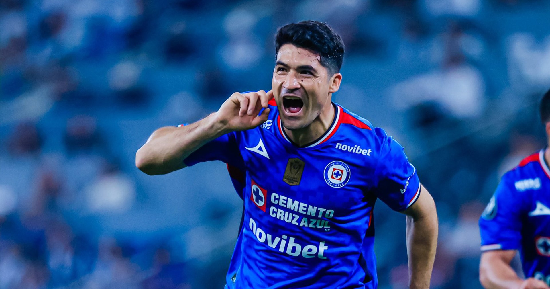 ¡De último minuto!; Cruz Azul remonta y vence 3-2 a Rayados en el Estadio BBVA 