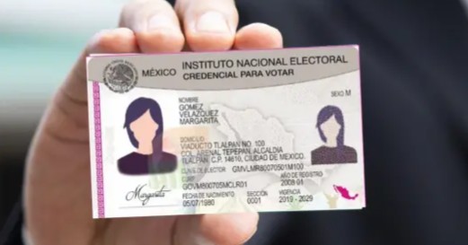 INE aprueba credencial para votar con nuevos elementos