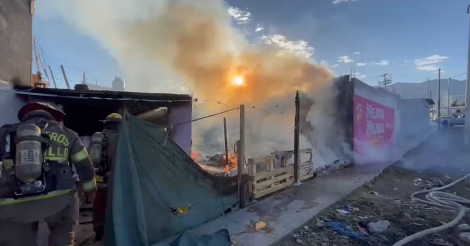 Incendian vivienda abandonada al sur de Saltillo