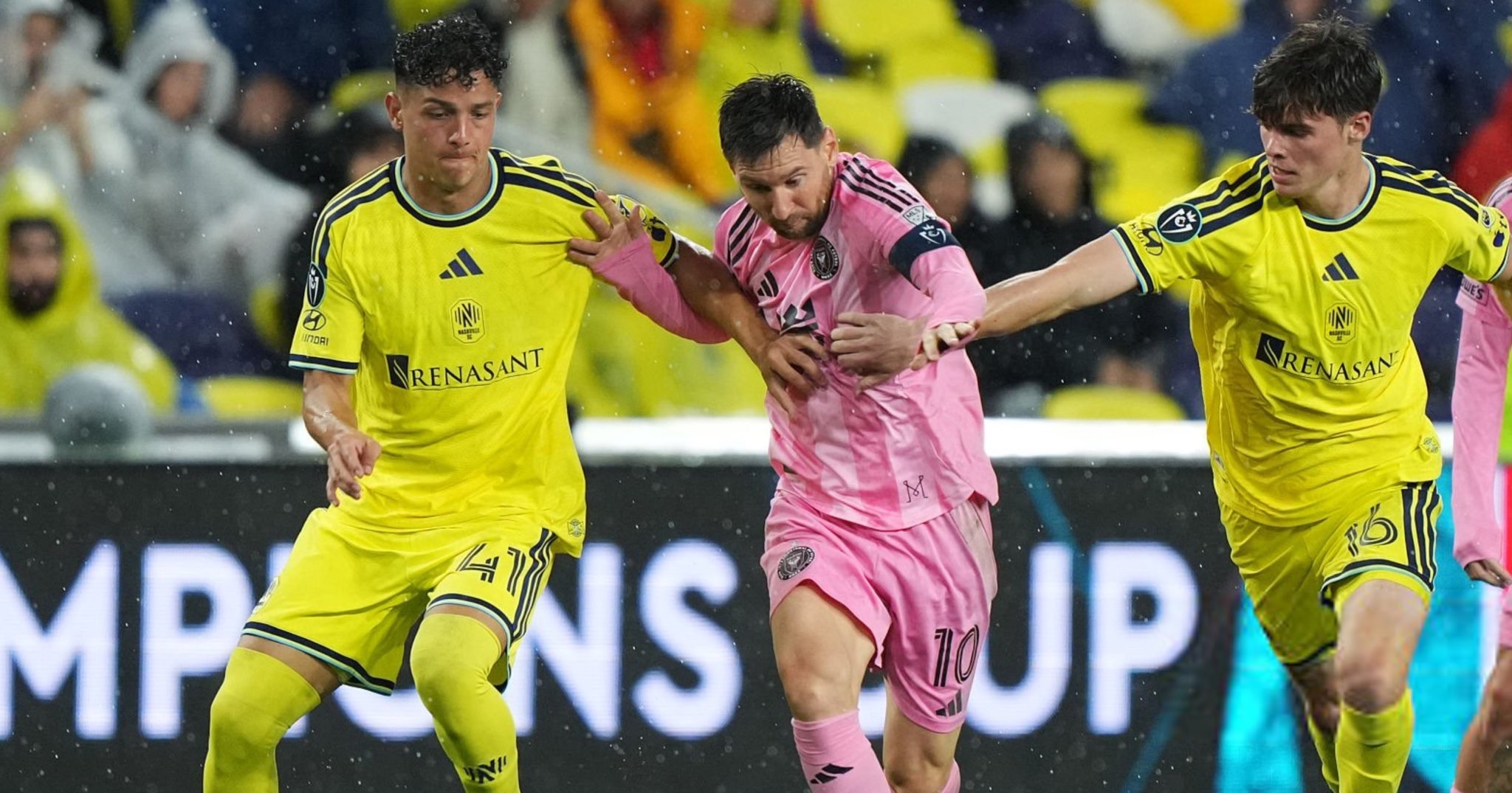 Messi anota su gol 900, pero queda eliminado de la Concachampions 