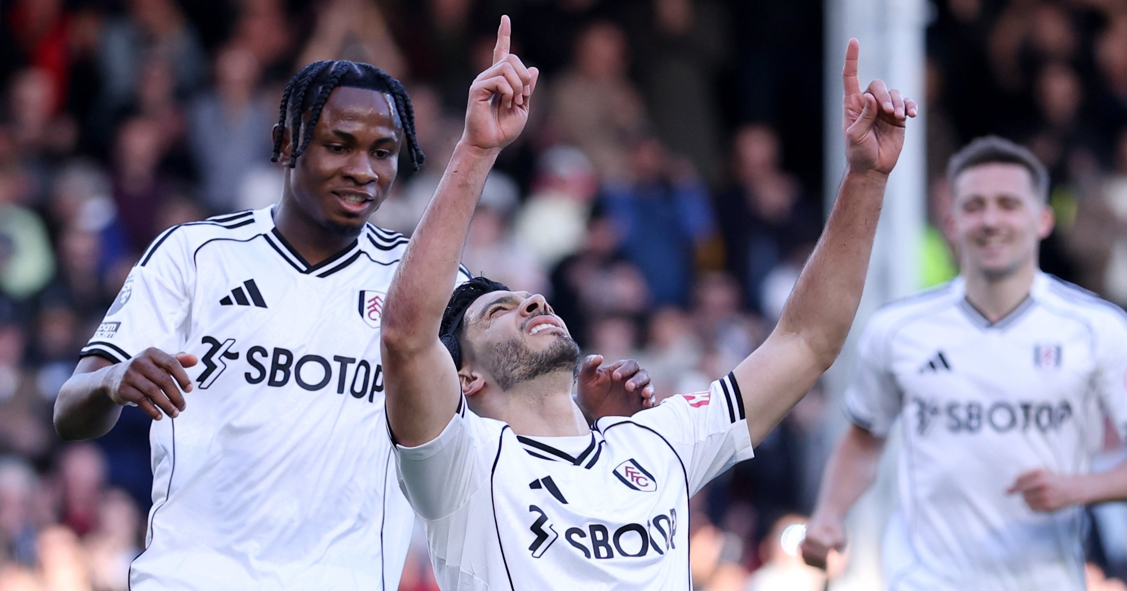 ¡Sí, señor! Raúl Jiménez vuelve a anotar en la victoria del Fulham 