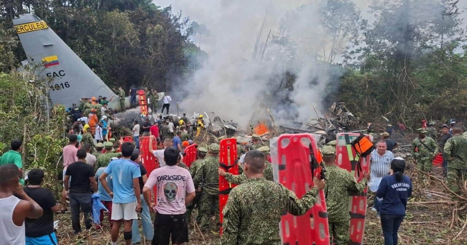 Tragedia Colombia: sube a 66 la cifra de muertos tras caída de avión militar