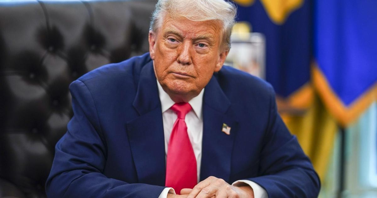 Donald Trump realiza voto por correo pese a mostrar negativa al método