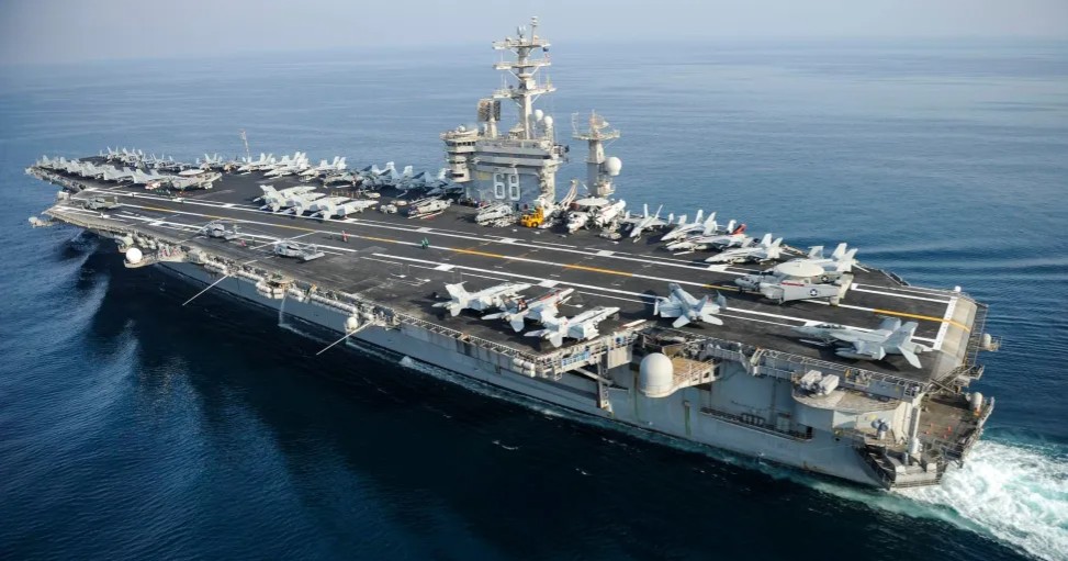 Despliega Estados Unidos portaaviones Nimitz en América Latina