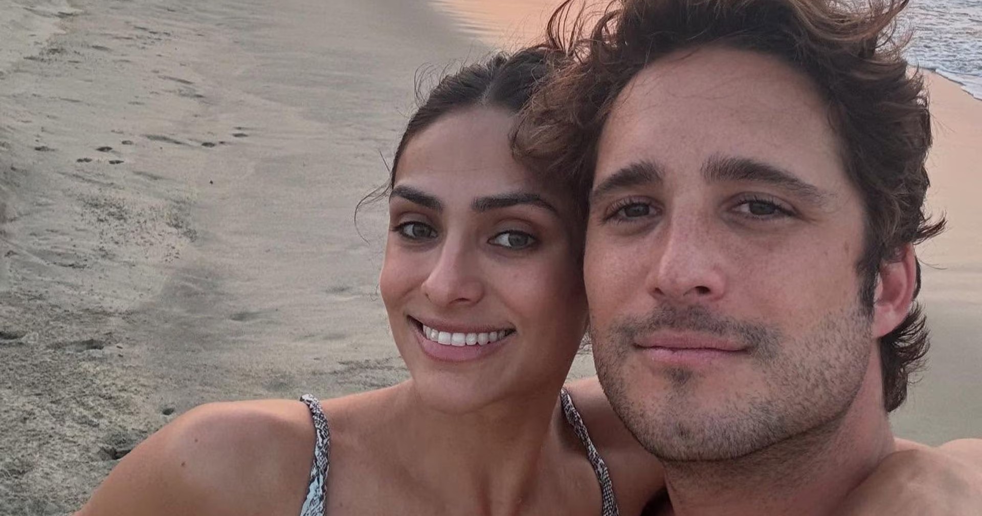 Diego Boneta y Renata Notni terminan su relación tras cinco años juntos 