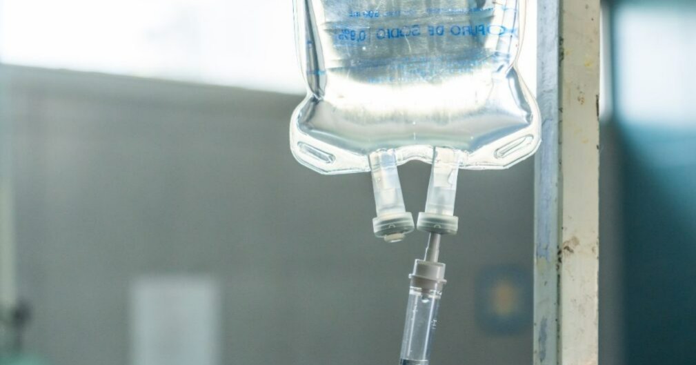 Caso de sueros vitaminados en Sonora deja seis muertos y sigue bajo investigación