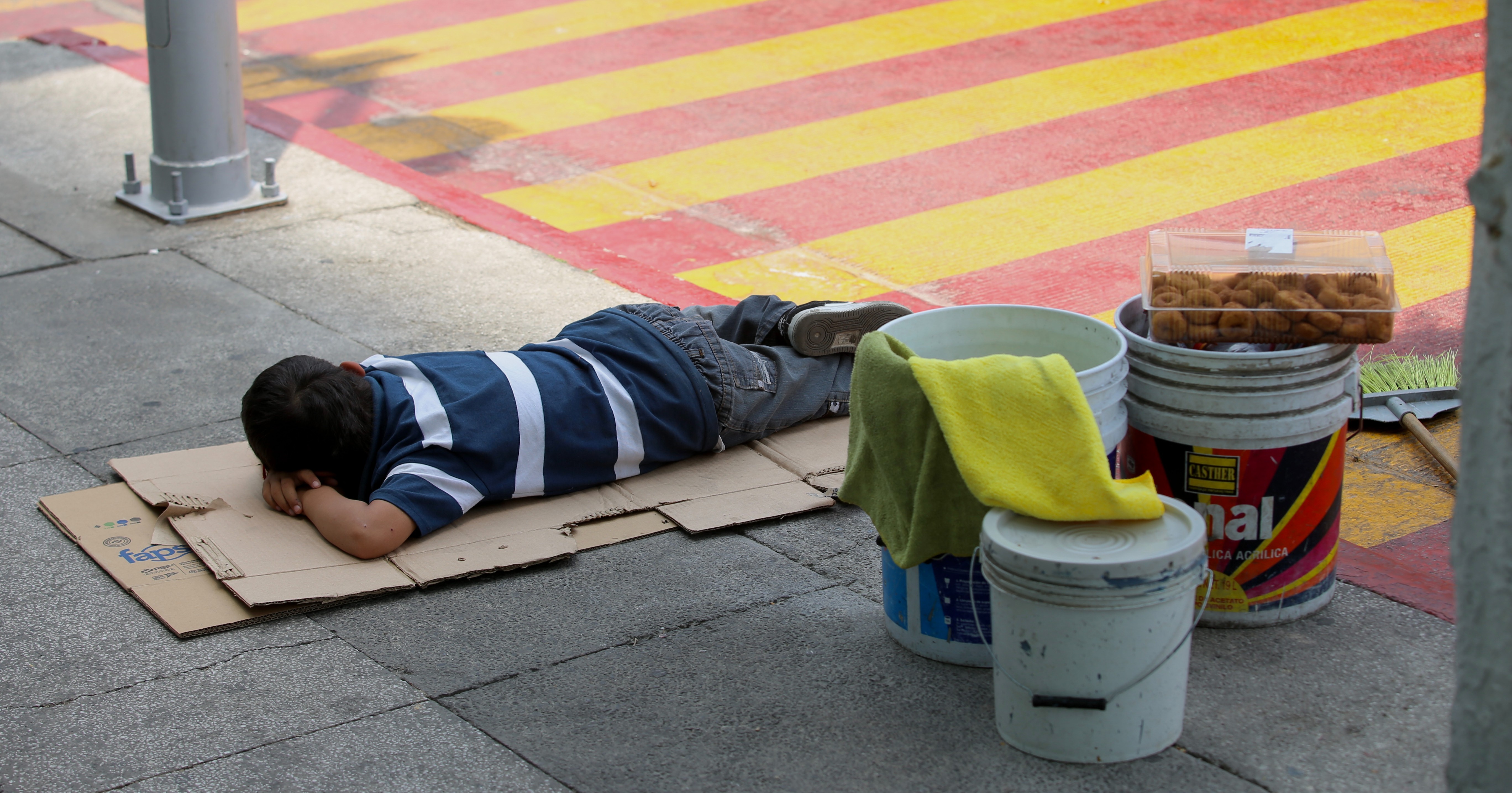 Este 12 de abril se conmemora el Día Internacional del Niño o Niña en Situación de Calle, ¿por qué?