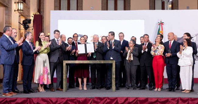 Plan México: presidenta Claudia Sheinbaum firma Acuerdo para el Fomento de la Industria Siderúrgica Mexicana