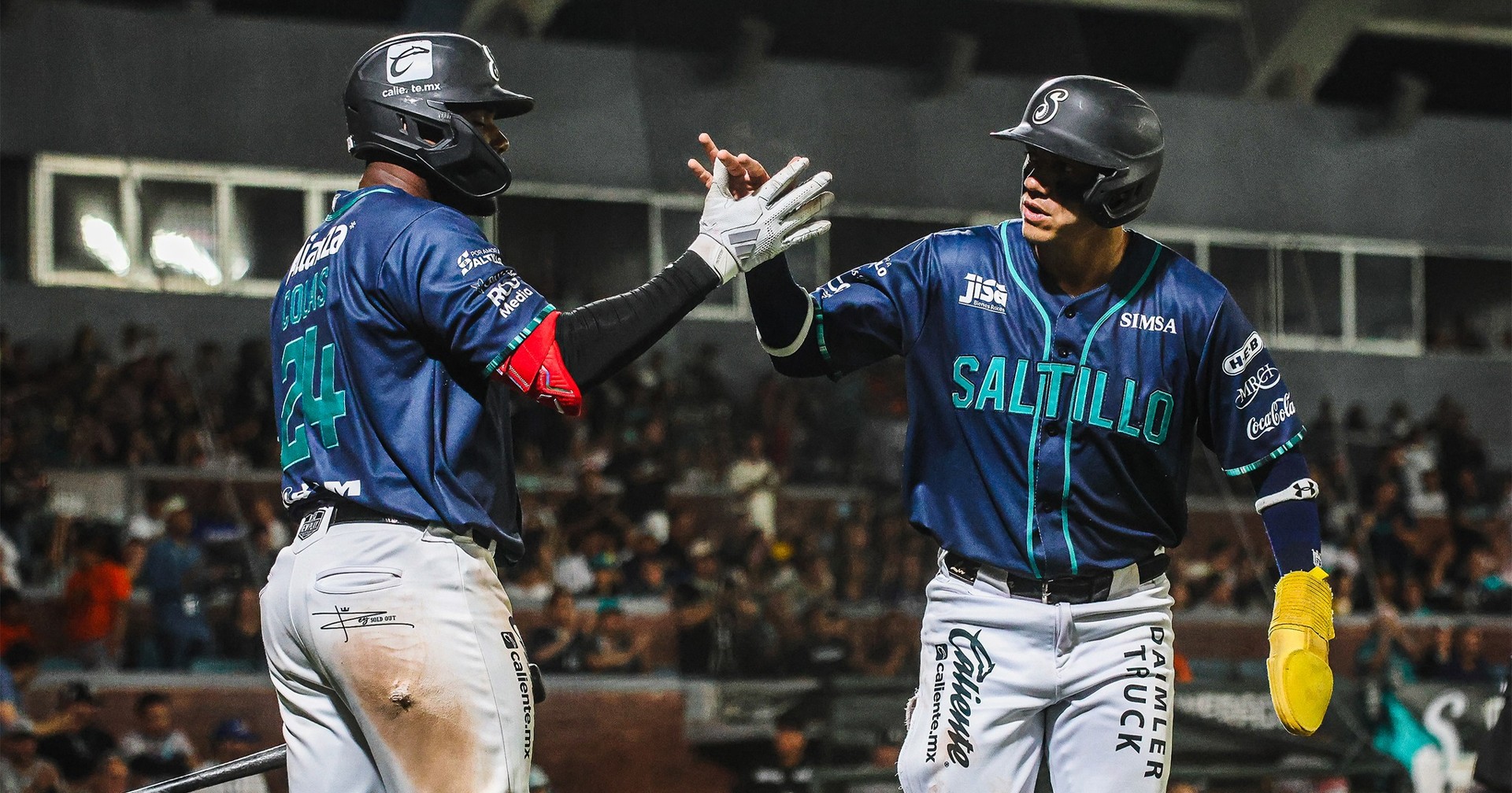 Saraperos vence 6-2 a los Acereros y busca su primera serie de la temporada