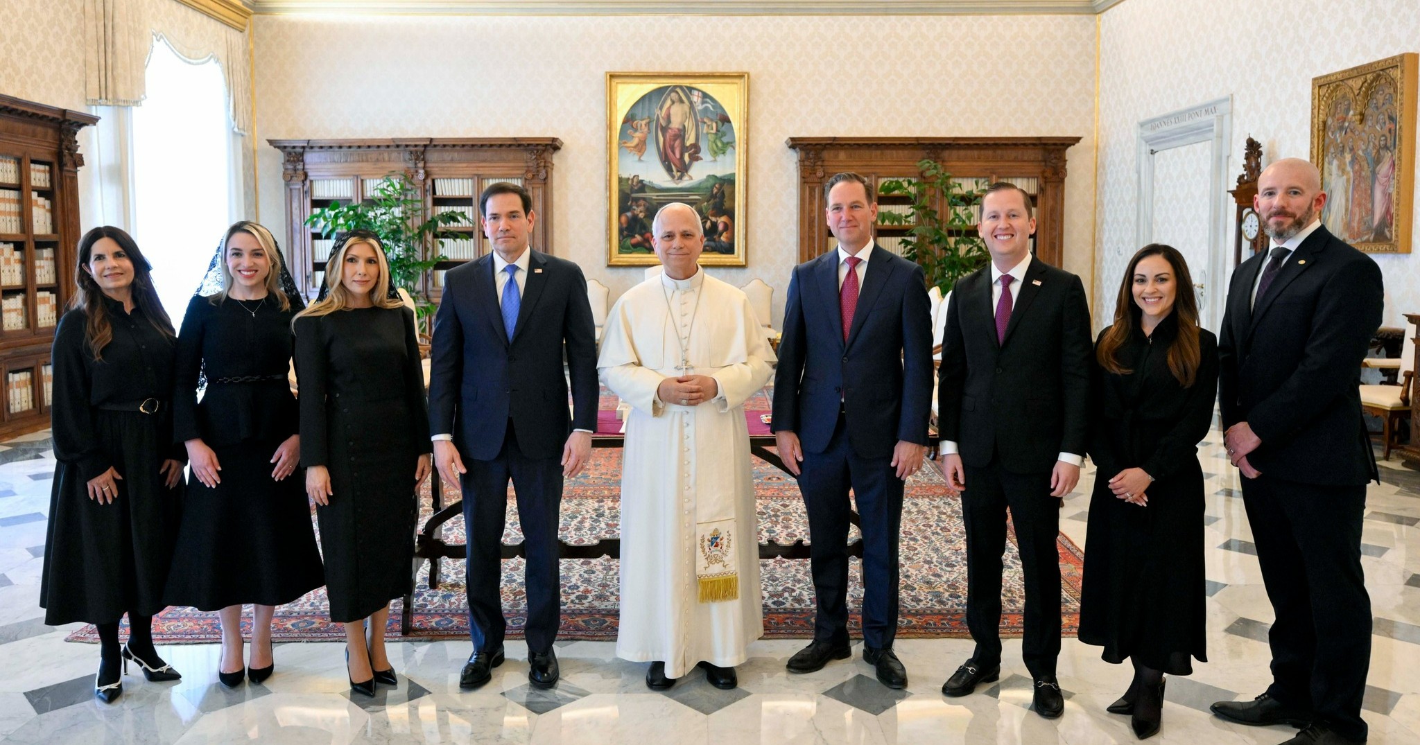 Marco Rubio se reúne con el papa León XIV para reforzar relaciones entre EE. UU. y