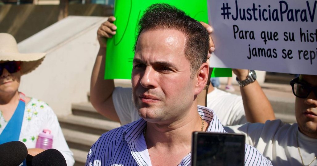 Padre de “Vicentito” es investigado por violencia familiar