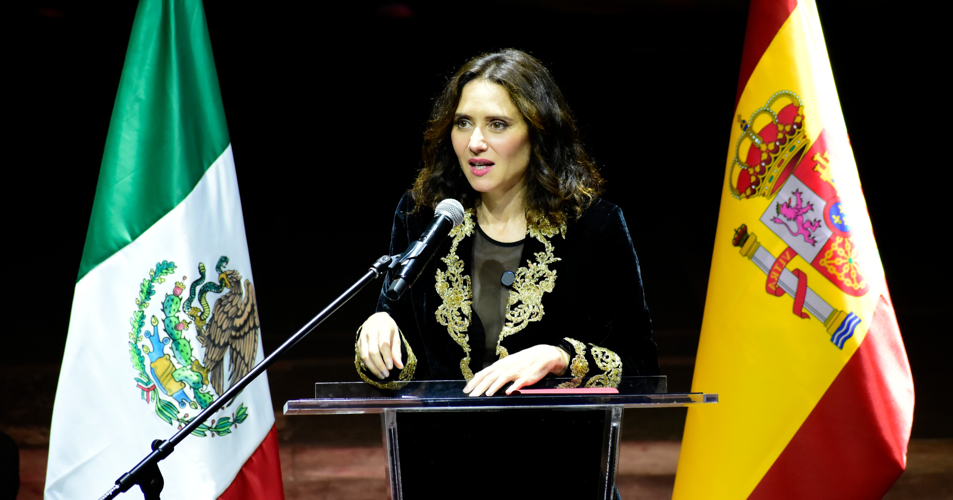 Oposición en Madrid exigirá a Ayuso explicar su fallida gira en México