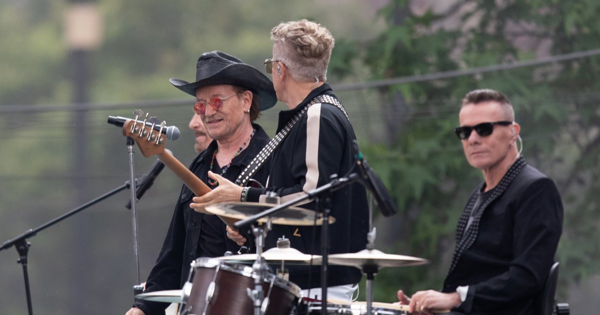 U2 filma video musical en el entro histórico de Ciudad de México