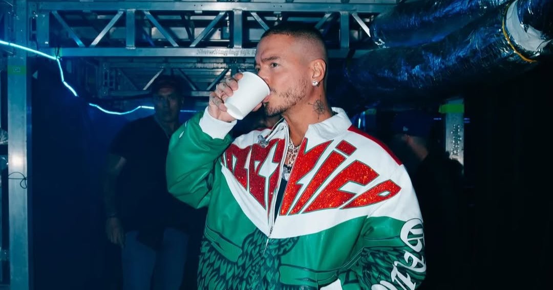 ¡Desde Yeri Mua hasta Óscar Maydon! J Balvin enciende CdMX con invitados sorpresa
