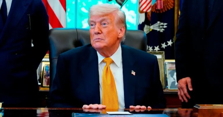 Donald Trump anuncia que Irán se está quedando sin tiempo para firmar acuerdos de paz