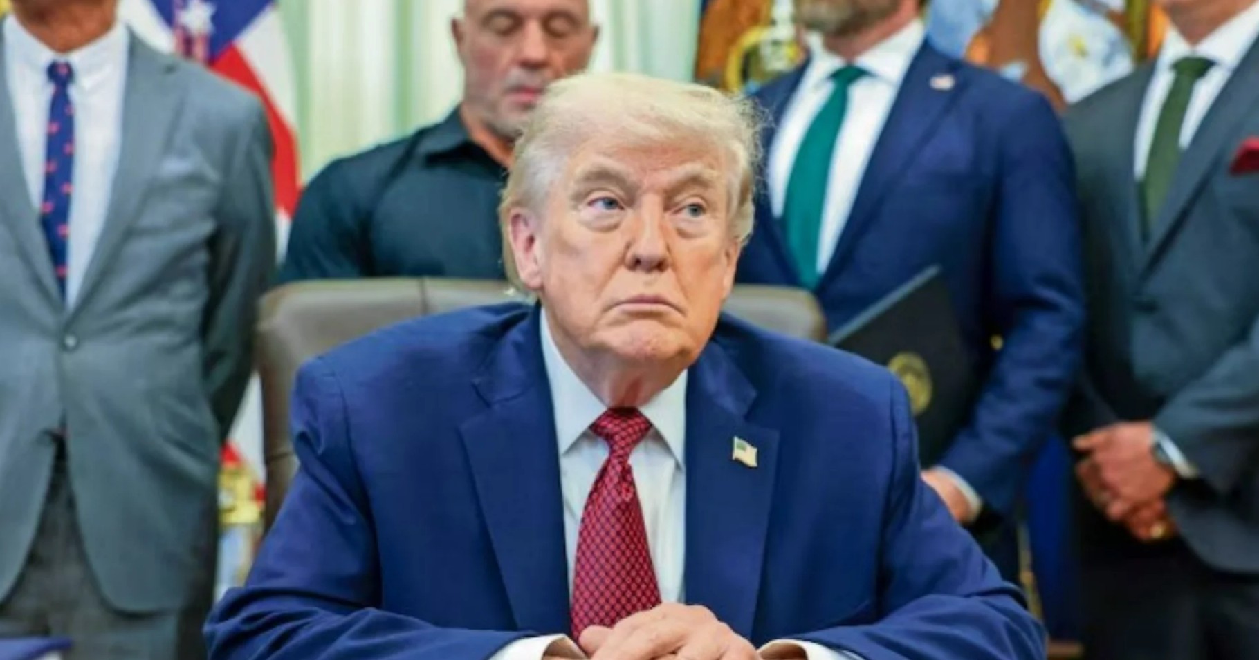 Donald Trump anuncia reducción de efectivos militares en Europa