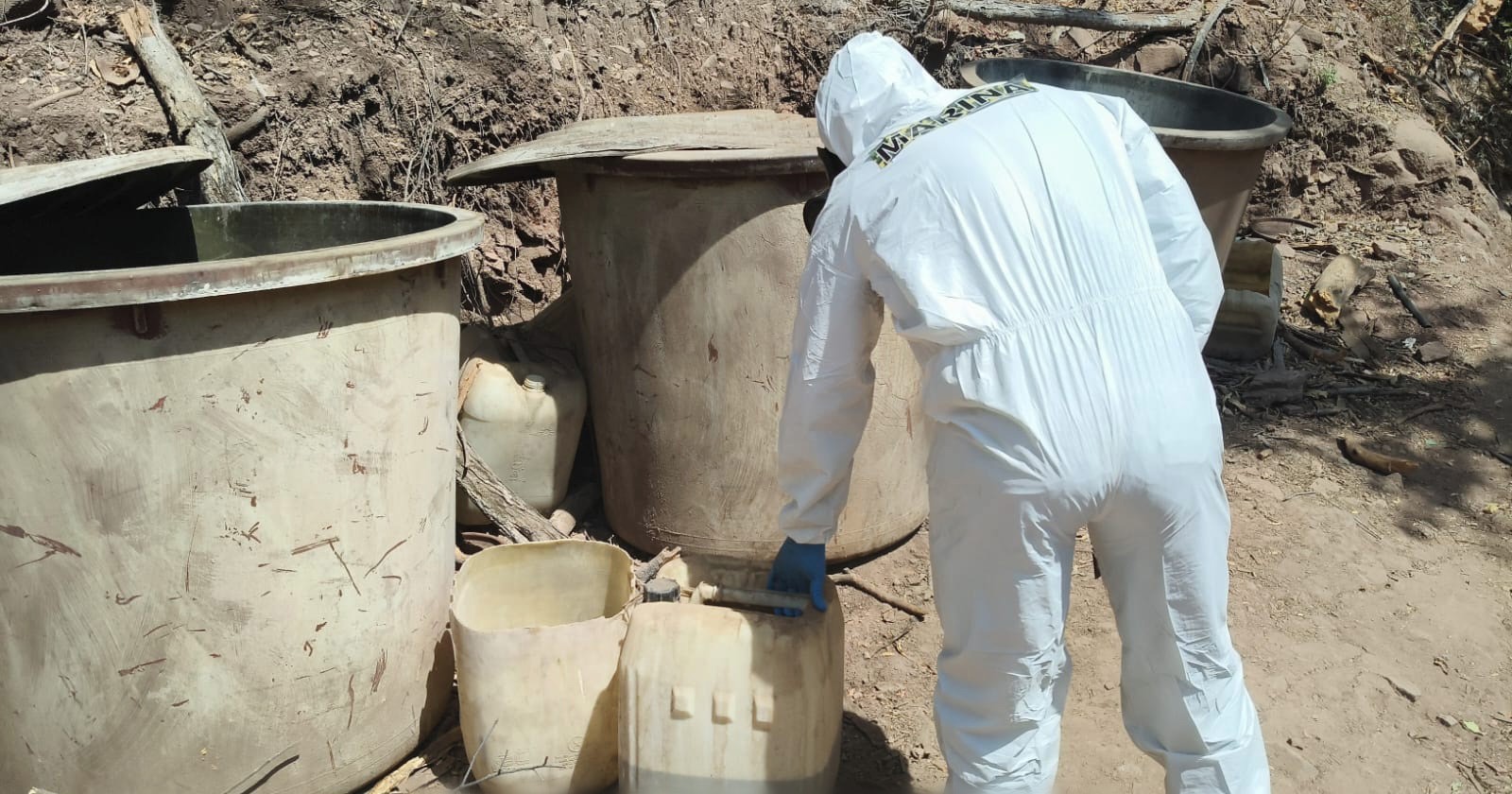 Desmantelan 3 laboratorios clandestinos en Sinaloa