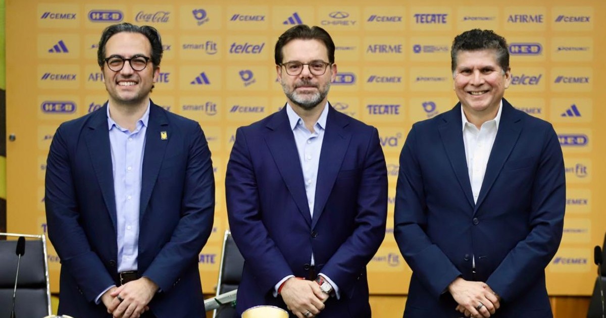 Carlos Emilio González asume el cargo de nuevo presidente de Tigres UANL