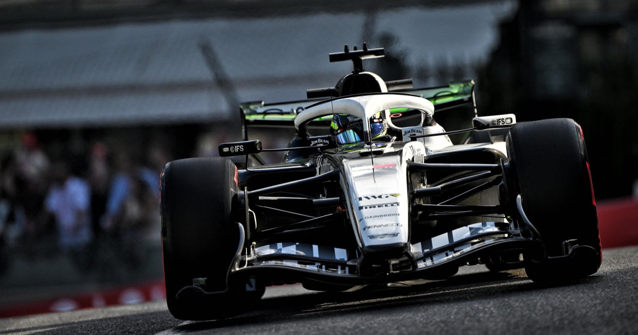 'Checo' Pérez pierde el primer punto para Cadillac en el GP de Mónaco