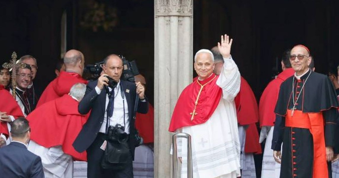 Papa León XIV concluye su visita a España durante campaña apostólica