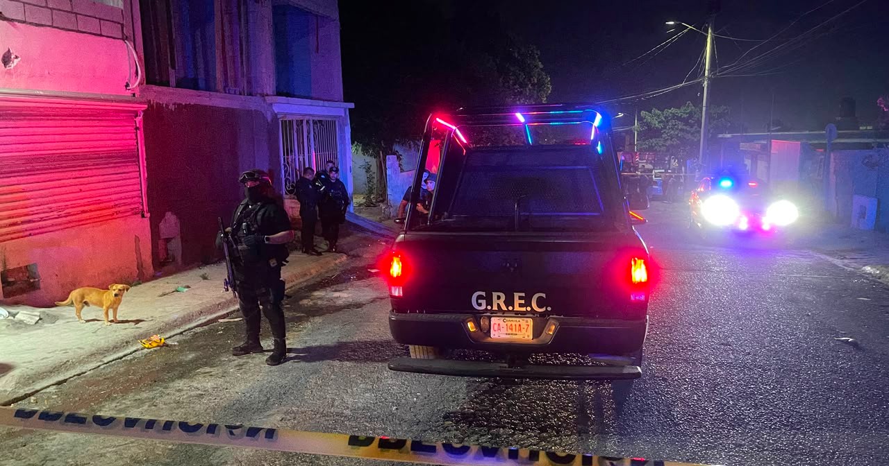 Riña entre vecinos escala a disparos; hay un detenido