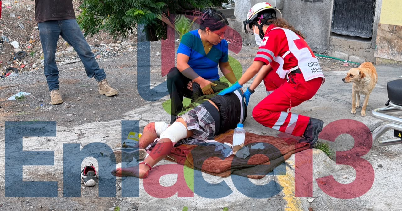 Hombre agrede con machete a mujer y menor en Saltillo