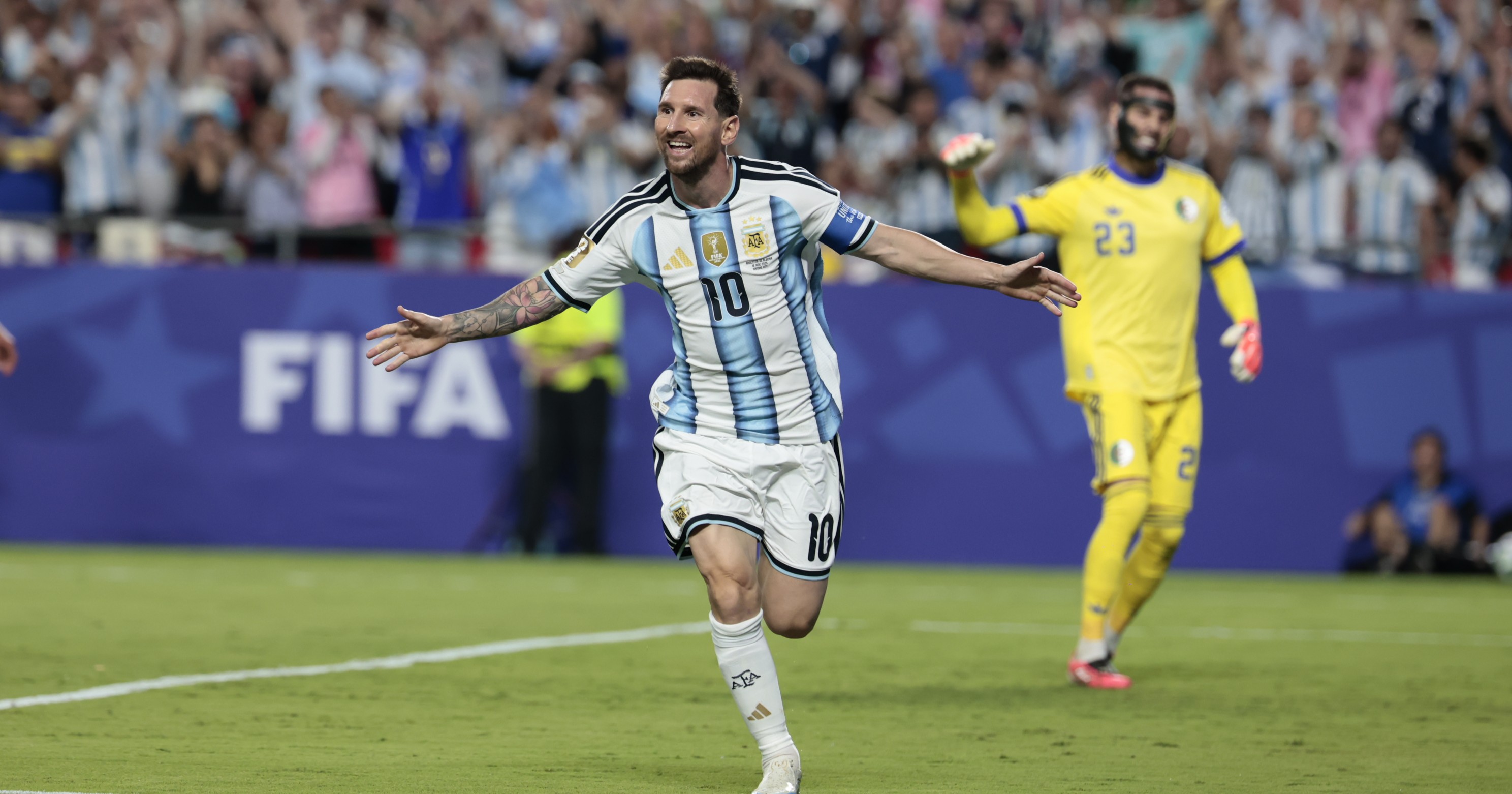 ¡Messi rompe récord! Argentina debuta con goleada de 3-0 frente a Argelia
