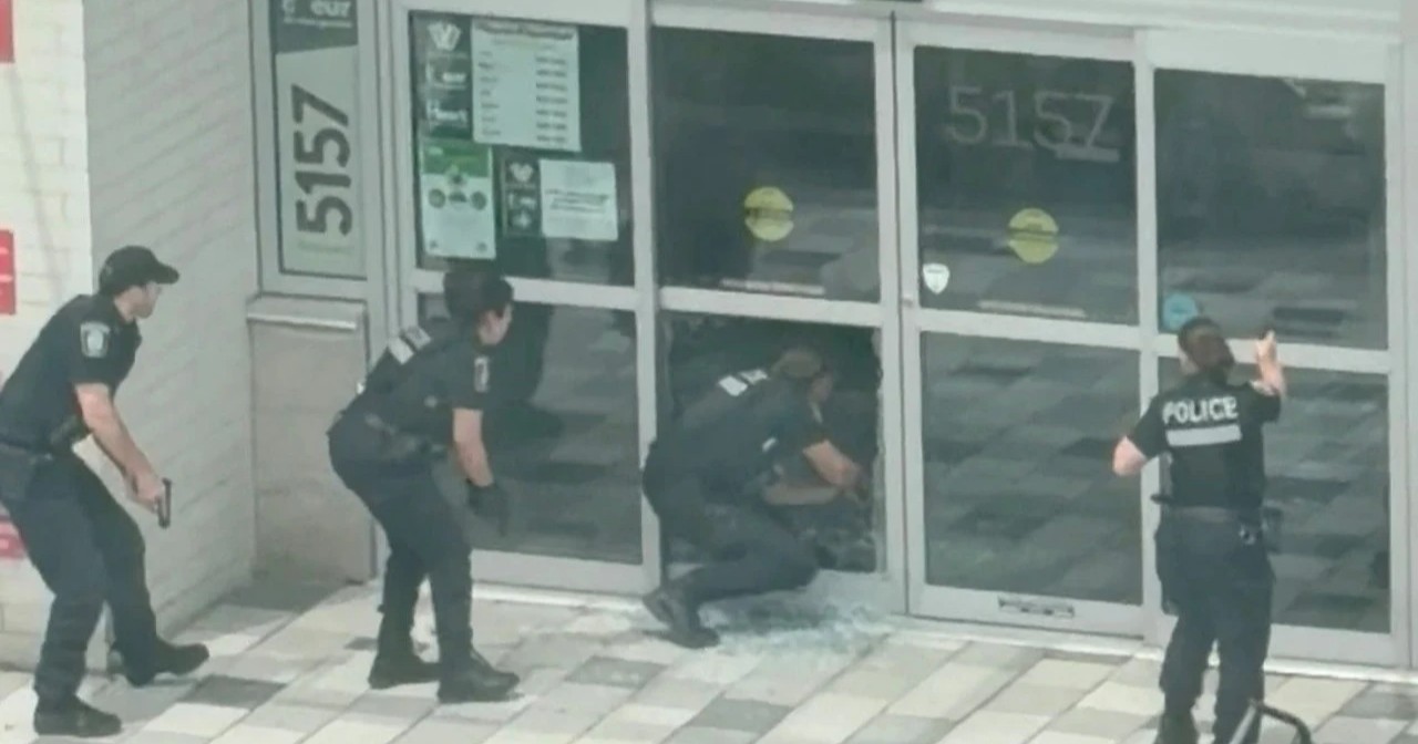 Tiroteo en Montreal deja tres muertos y un policía fallecido