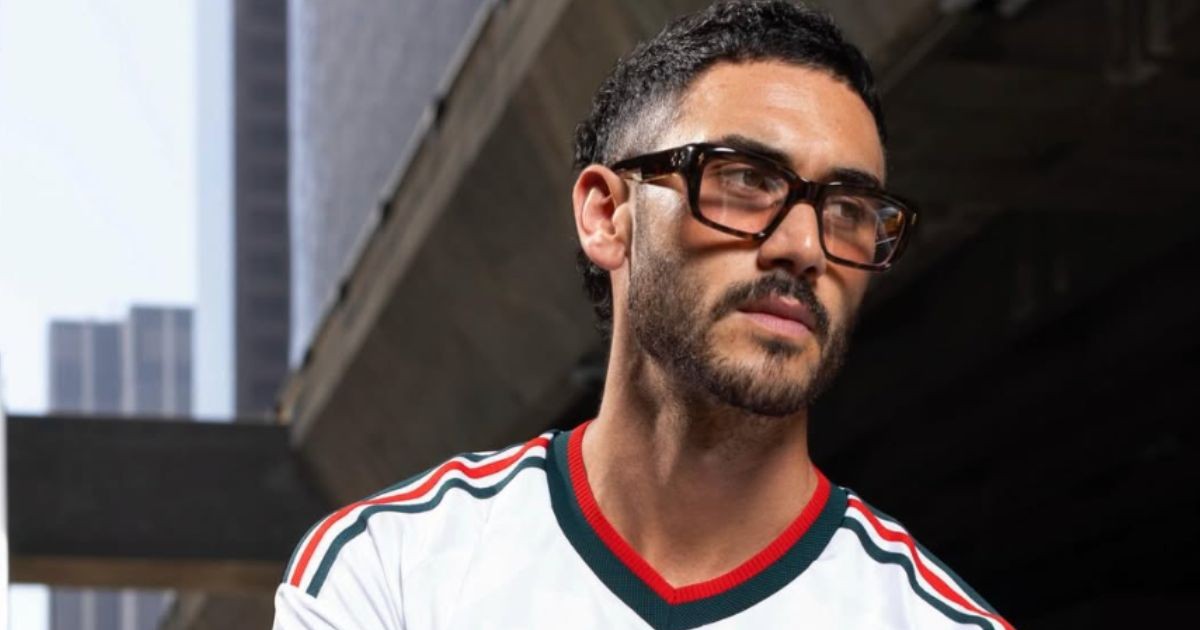 Alejandro Speitzer celebra triunfo de México y desata la euforia tricolor