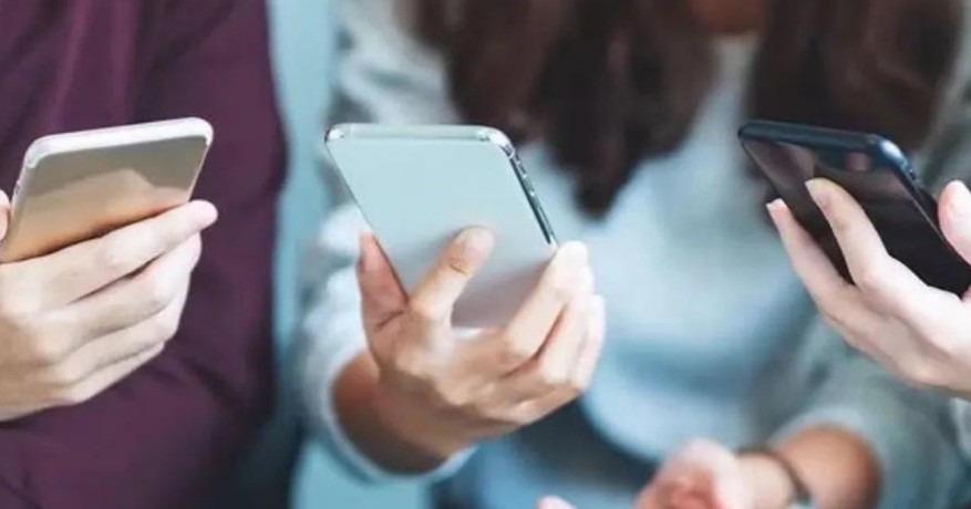 Desmiente Profeco supuesto estudio sobre “mejores celulares” de gama media