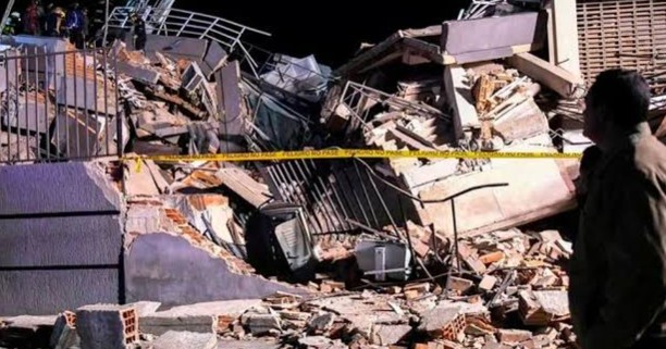 Suman 235 muertos y más de 4 mil heridos tras terremotos en Venezuela