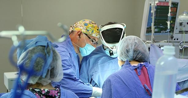 IMSS realiza con éxito jornada de cirugías cardíacas para menores