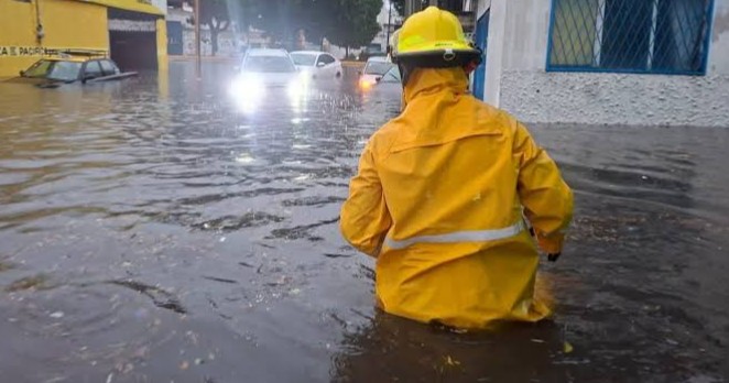 Tormenta en Puebla deja un muerto, inundaciones y daños