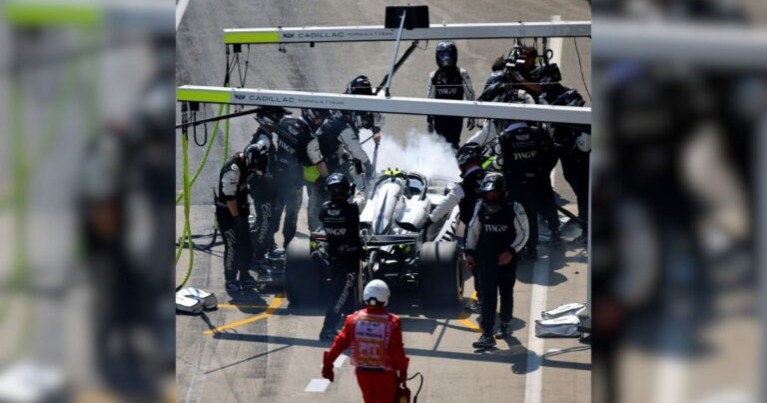 'Checo' Pérez abandona el Gran Premio de Austria por incendio en su Cadillac 