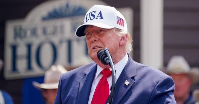Donald Trump asegura que Cuba se encuentra dentro de las proximidades estadounidenses