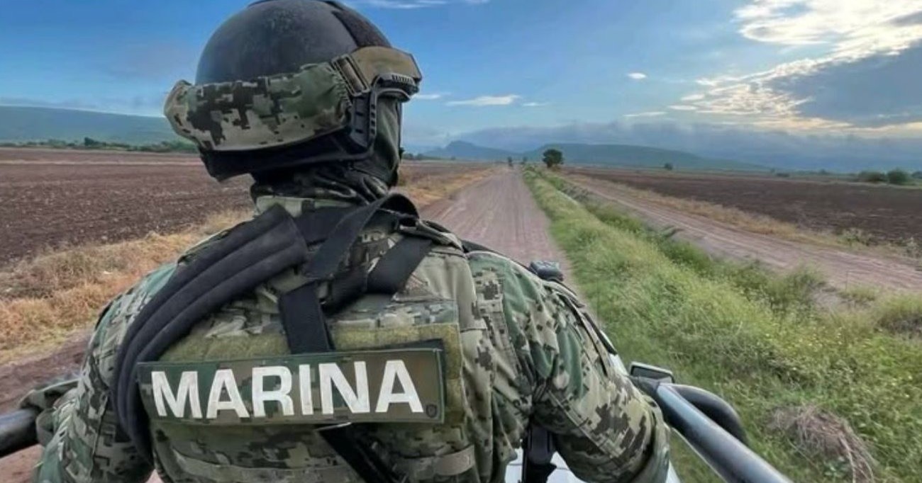 Marina abate a diez civiles armados tras ataque en presa Picachos