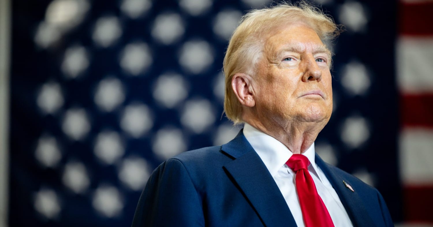 Donald Trump insiste en finalizar con la ciudadanía por nacimiento