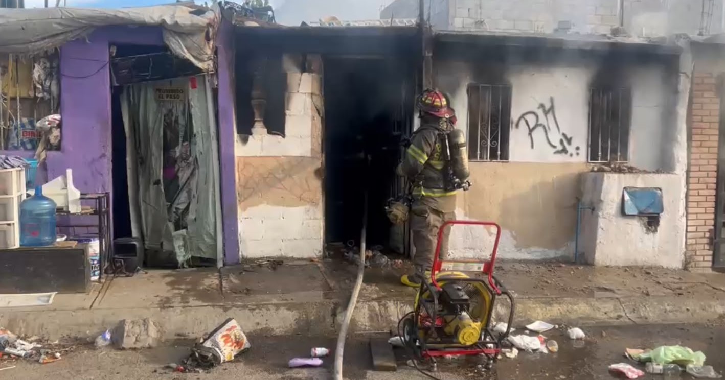 ¡Por tercera vez! Se incendia vivienda al oriente de Saltillo