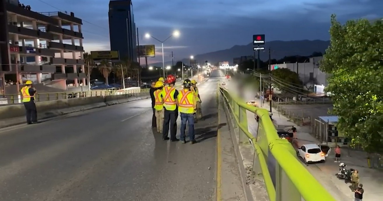 Bomberos evitan que hombre atentara contra su vida 