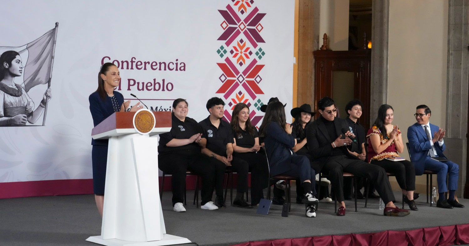 Presidenta Claudia Sheinbaum presenta a semifinalistas de México Canta y destaca mensaje de paz