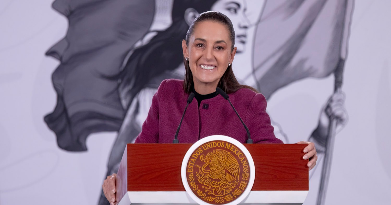 Gobierno federal impulsa debate sobre uso de celulares en escuelas