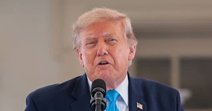 Trump advierte crisis migratoria si gana el Partido Demócrata en 2028