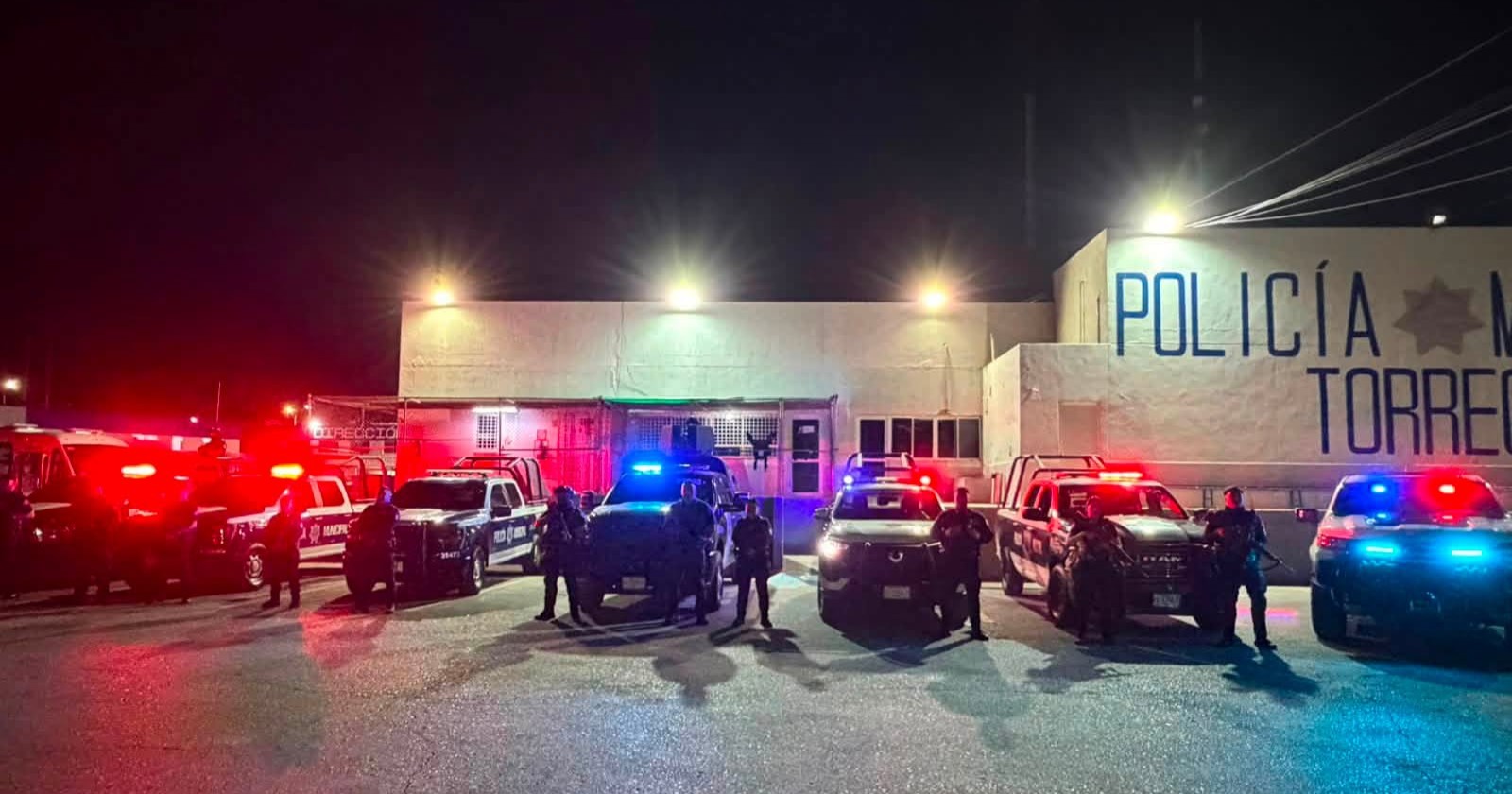 Detienen a mujer acusada de amenazas y portar arma blanca en Torreón